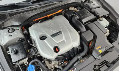 Hyundai Grandeur 2018, 176621 км, за 8139.61 USD - фото 6
