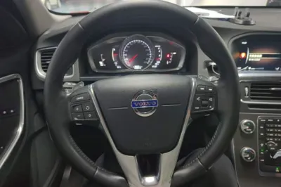 Volvo V60 2016, 109900 км, за 9740 USD - фото 18