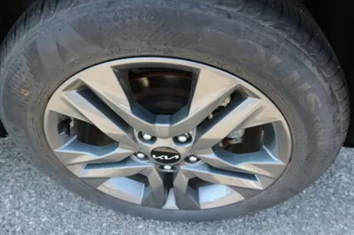 Kia Seltos 2022, 60989 км, за 9511.41 USD