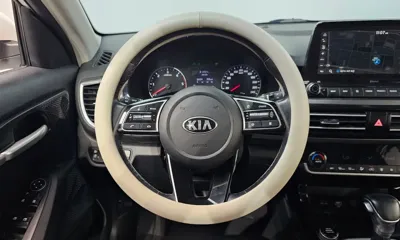 Kia Seltos 2020, 144599 км, за 8336.62 USD - фото 15