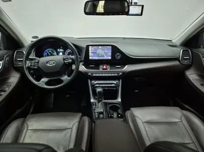 Hyundai Grandeur 2019, 209898 км, за 8008.4 USD - фото 7