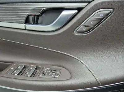 Hyundai Grandeur 2019, 209898 км, за 8008.4 USD - фото 18