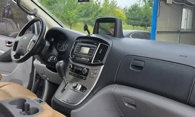 Hyundai Starex 2017, 83703 км, за 14122.43 USD - фото 8