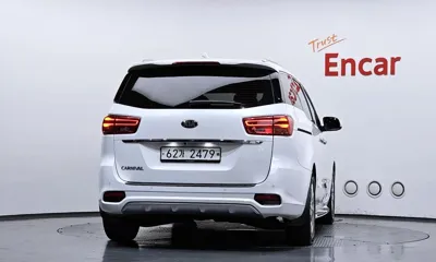 Kia Canival 2019, 99010 км, за 10936.4 USD