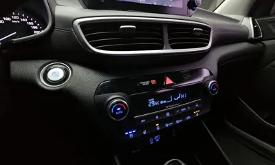 Hyundai Tucson 2019, 61635 км, за 11166.17 USD - фото 15