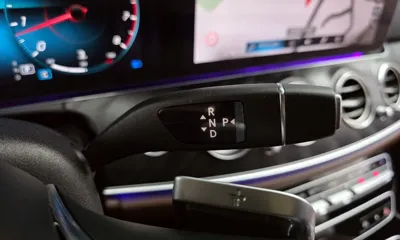 Mercedes-Benz E-Class 2023, 20949 км, за 25937.71 USD - фото 9