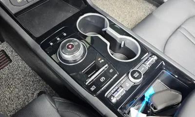 Kia K5 2026, 5748 км, за 21347.86 USD - фото 9