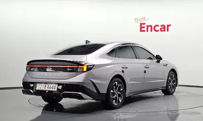 Hyundai Sonata 2025, 101294 км, за 12034.88 USD