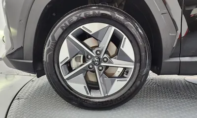 Hyundai Tucson 2025, 40760 км, за 18051.73 USD