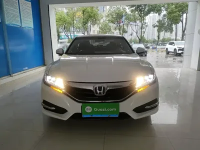 Honda Spirior 2018, 94900 км, за 8160.02 USD