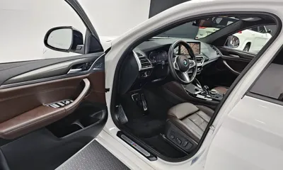 BMW X4 2024, 23098 км, за 66218.49 USD - фото 11