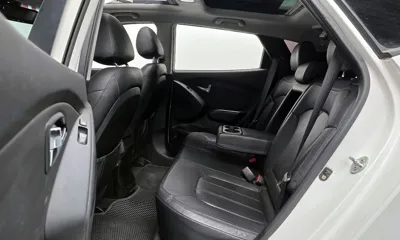 Hyundai Tucson 2013, 104872 км, за 5047.92 USD - фото 12
