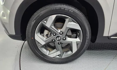 Hyundai Venue 2020, 46967 км, за 10394.59 USD