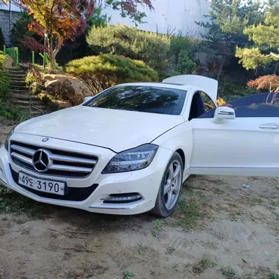 Mercedes-Benz CLS-Class 2013, 183000 км, за 5251.41 USD