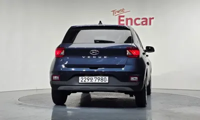 Hyundai Venue 2020, 9863 км, за 10264.89 USD