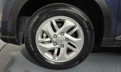 Hyundai Venue 2020, 9863 км, за 10264.89 USD