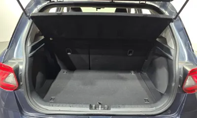 Hyundai Venue 2020, 9863 км, за 10264.89 USD - фото 20