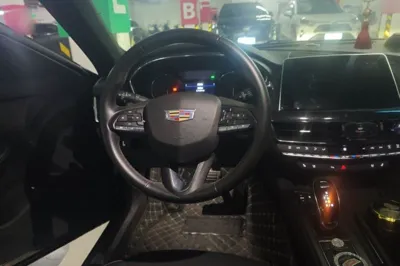 Cadillac CT5 2022, 28700 км, за 24423 USD - фото 9