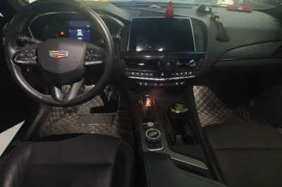 Cadillac CT5 2022, 28700 км, за 24423 USD - фото 18