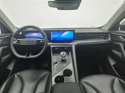 Roewe RX5 2023, 45500 км, за 7930.98 USD