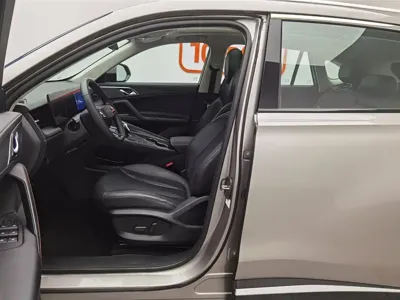 Roewe RX5 2023, 45500 км, за 7930.98 USD - фото 10