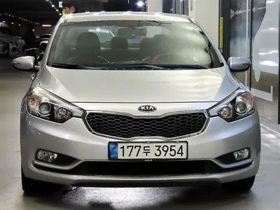 Kia K3 2014, 201392 км, за 2955.86 USD