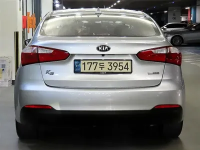 Kia K3 2014, 201392 км, за 2955.86 USD