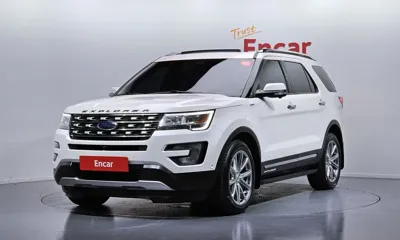Ford Explorer · 2017 год