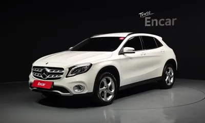 Mercedes-Benz GLA-Class · 2019 год