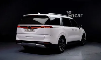 Kia Canival 2022, 110372 км, за 12808.72 USD
