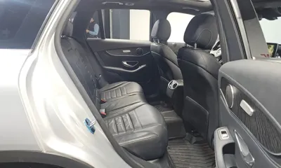 Mercedes-Benz GLC-Class 2018, 82069 км, за 17001.44 USD - фото 12