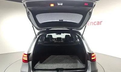 Mercedes-Benz GLC-Class 2018, 82069 км, за 17001.44 USD - фото 20