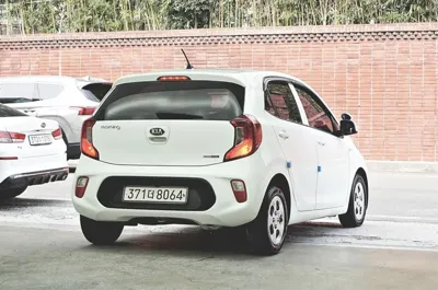 Kia Morning 2017, 85000 км, за 3252.67 USD