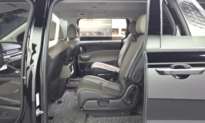 Kia Canival 2025, 31562 км, за 24788.49 USD - фото 26