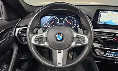 BMW 5-Series 2019, 100916 км, за 18970.72 USD - фото 13