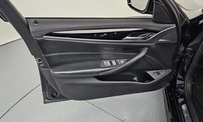 BMW 5-Series 2019, 100916 км, за 18970.72 USD - фото 24