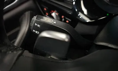 BMW 5-Series 2019, 100916 км, за 18970.72 USD - фото 29