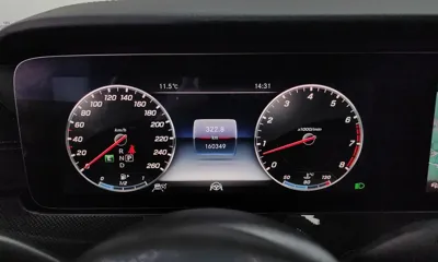 Mercedes-Benz E-Class 2019, 160349 км, за 19491.24 USD - фото 8
