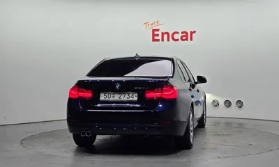 BMW 3-Series 2017, 79596 км, за 9066.22 USD