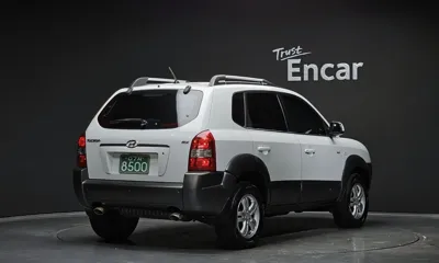 Hyundai Tucson 2006, 142741 км, за 1975.55 USD