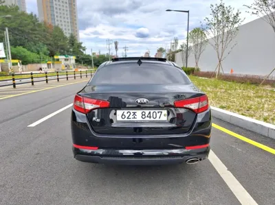 Kia K5 2013, 130318 км, за 3413.42 USD