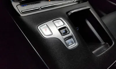 Hyundai Grandeur 2020, 124142 км, за 13311.25 USD - фото 9