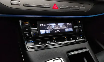 Hyundai Grandeur 2020, 124142 км, за 13311.25 USD - фото 17