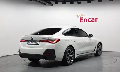 BMW 4-Series 2024, 12621 км, за 35348.53 USD