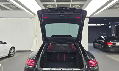 Porsche Panamera 2018, 115215 км, за 39072.82 USD - фото 20