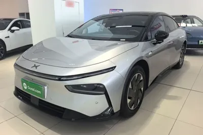 Xpeng P7+ · 2024 год