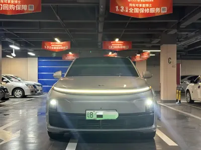 Li Auto Li L7 2023, 58000 км, за 27044.8 USD