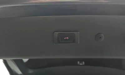 Hyundai Kona 2019, 60752 км, за 11093.61 USD - фото 20