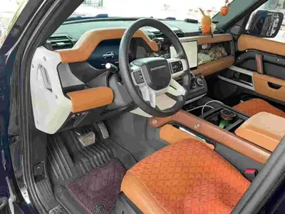 Land Rover Defender 2024, 55000 км, за 90501.73 USD - фото 7
