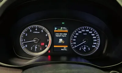 Hyundai Grandeur 2018, 94219 км, за 10174.61 USD - фото 8